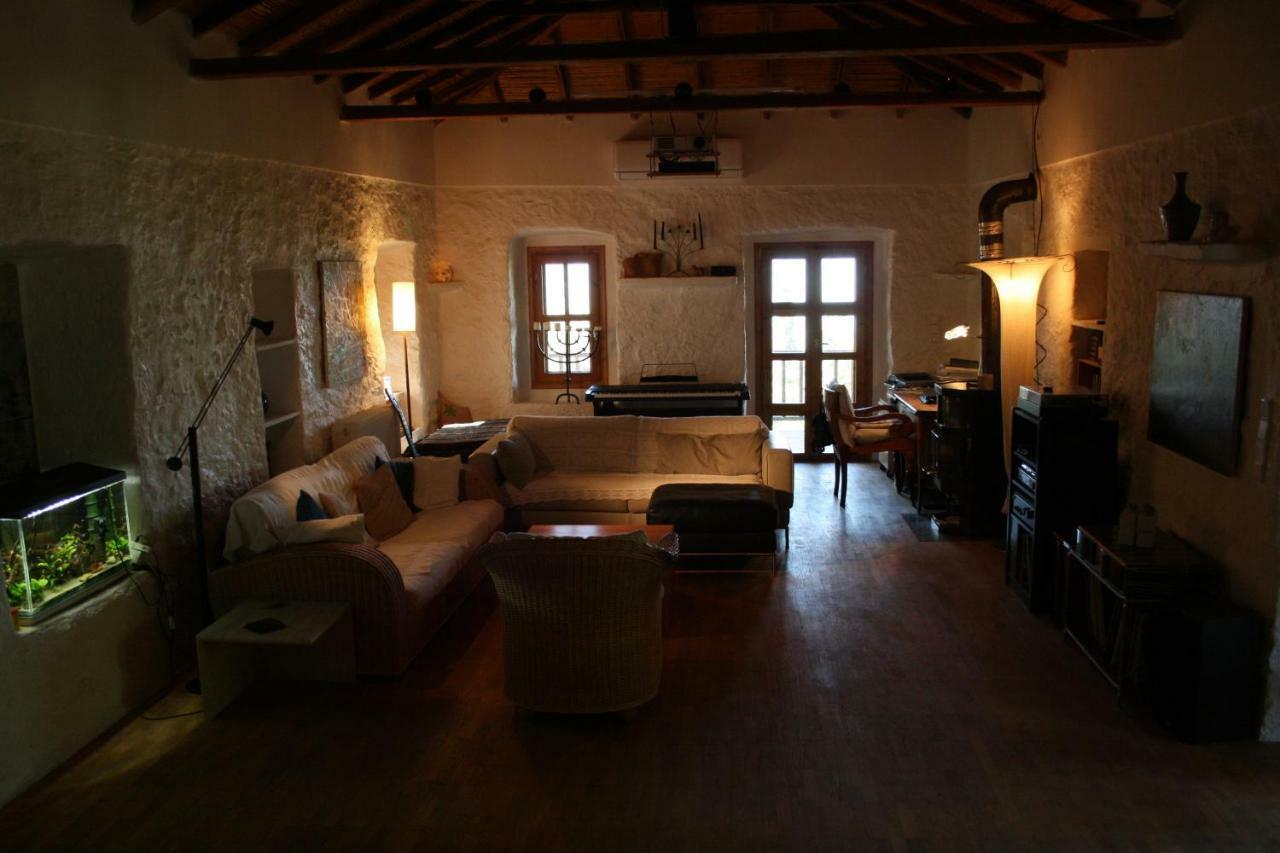 Studios Kyparissi & Spa Tirós Exterior foto